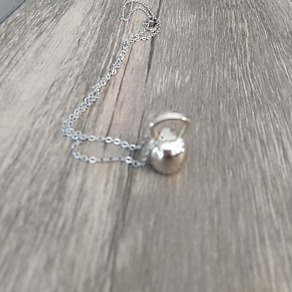 🎆 2 for $15 🎆 Kettle bell necklace silver tone - Picture 2 of 2